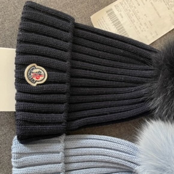 Moncler Wool Navy Beanie With Fox Pompom - Picture 1 of 4